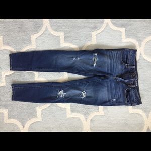 American eagle distressed jegging size 6P